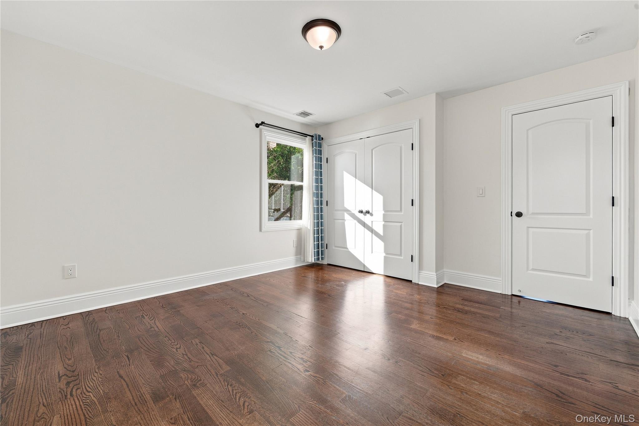 Single Family Forest Drive  Nassau County, NY 11753, MLS-1040122-19