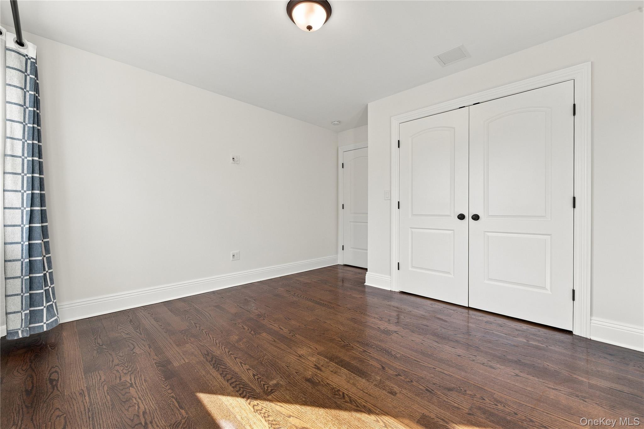 Single Family Forest Drive  Nassau County, NY 11753, MLS-1040122-22