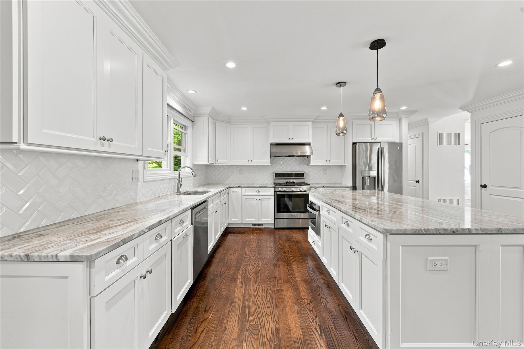 Single Family Forest Drive  Nassau County, NY 11753, MLS-1040122-5
