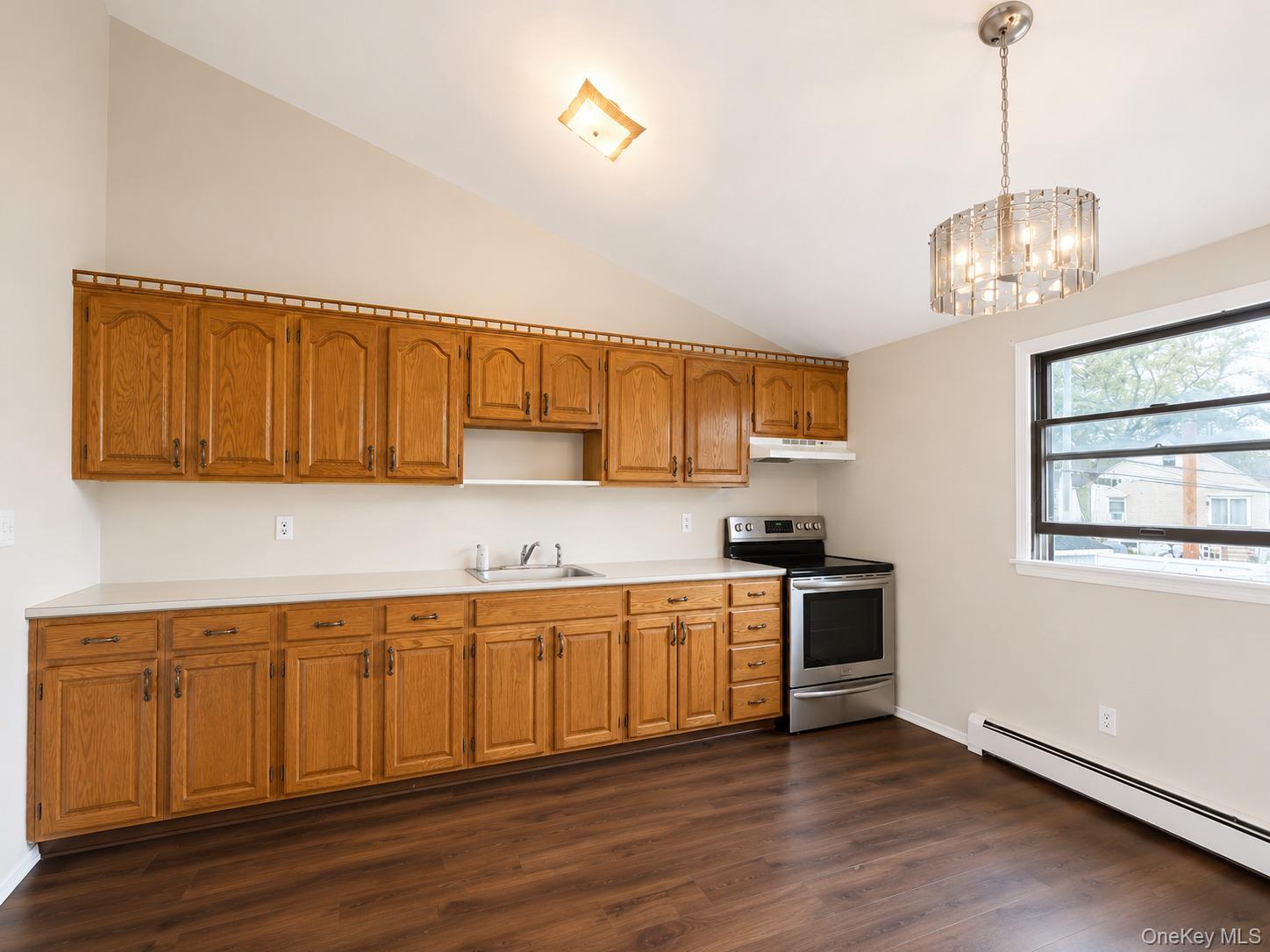 Single Family W Lake Drive Suffolk County, NY 11757, MLS-1040125-15