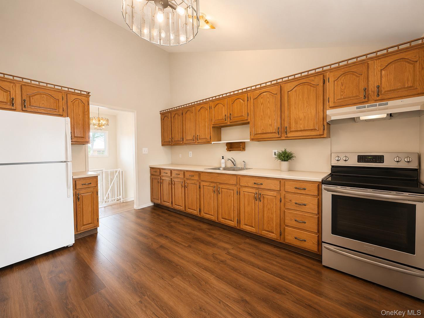 Single Family W Lake Drive Suffolk County, NY 11757, MLS-1040125-18