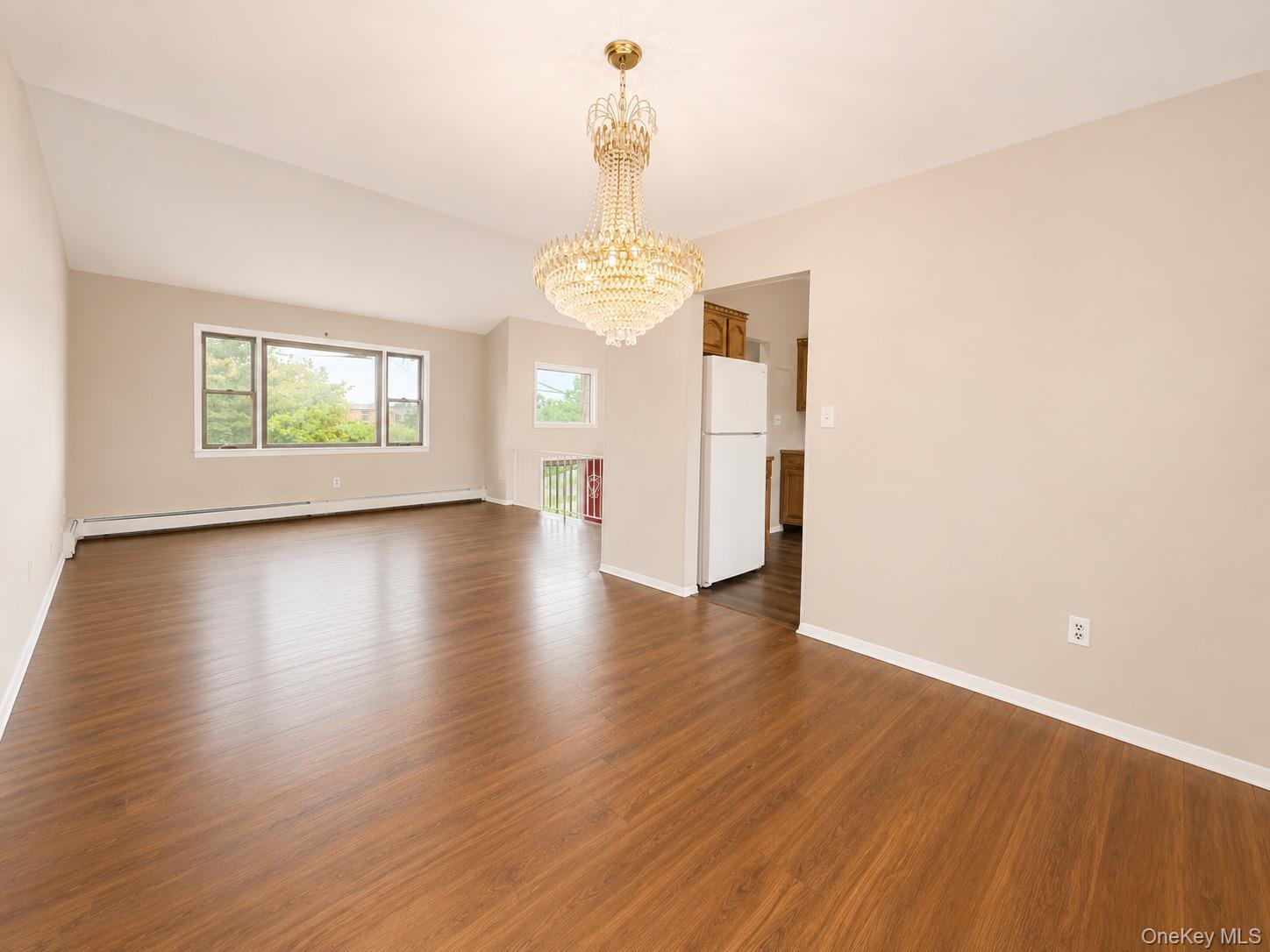 Single Family W Lake Drive Suffolk County, NY 11757, MLS-1040125-23