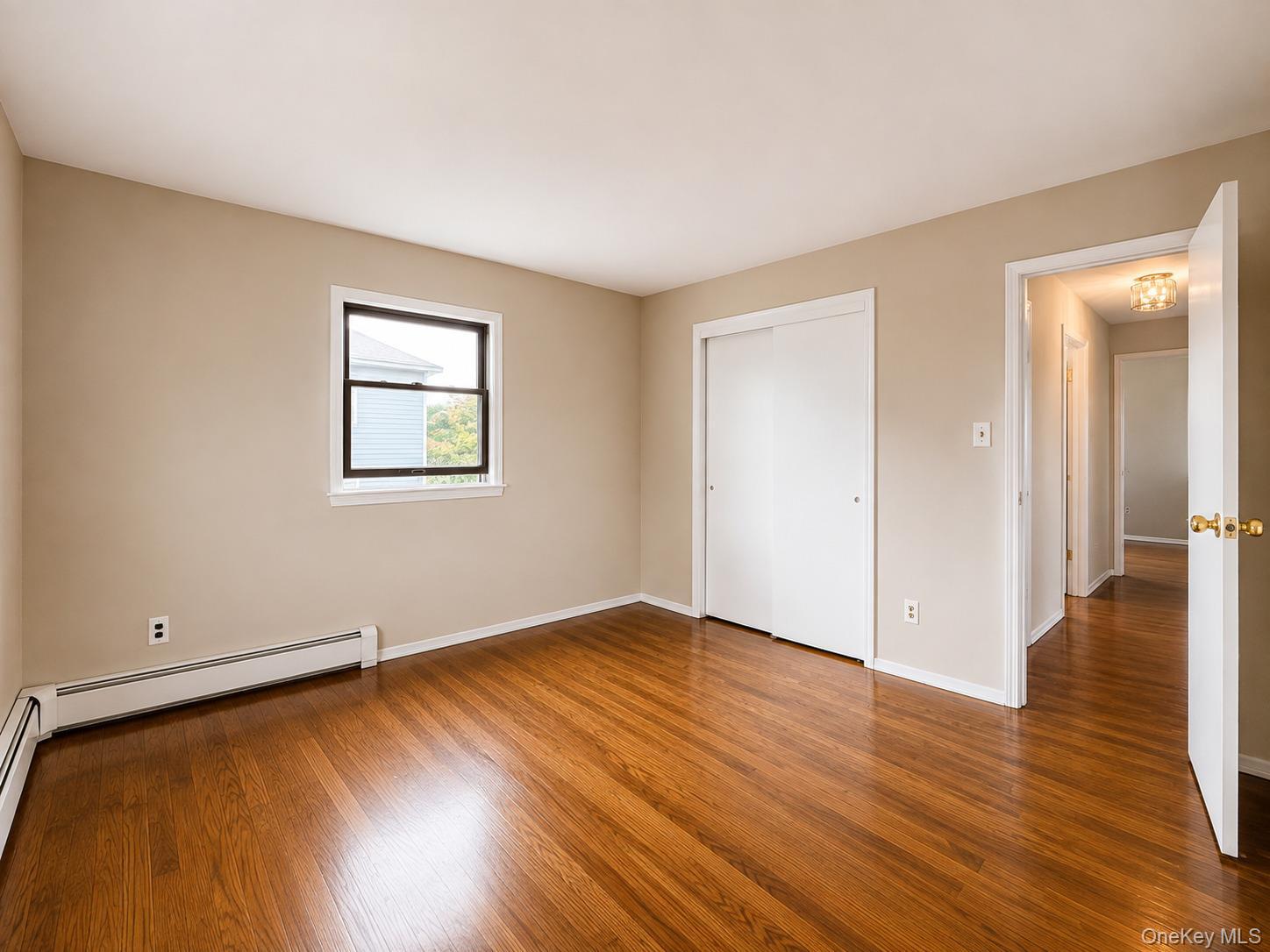 Single Family W Lake Drive Suffolk County, NY 11757, MLS-1040125-8