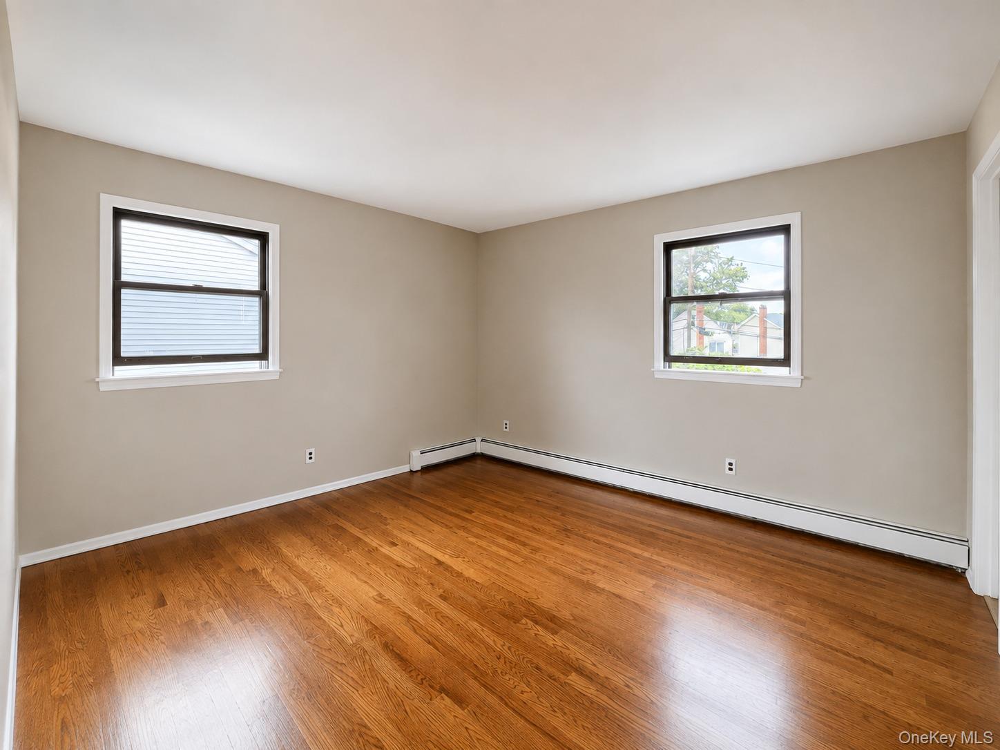 Single Family W Lake Drive Suffolk County, NY 11757, MLS-1040125-9