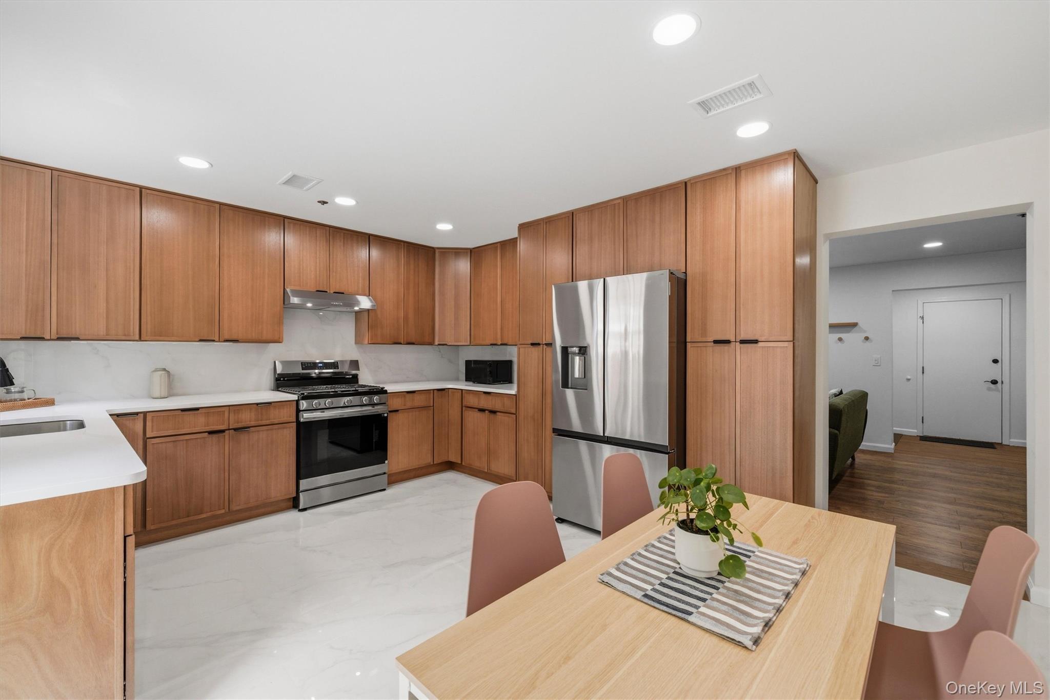 Single Family Watch Hill Drive  Westchester County, NY 10591, MLS-1040128-15