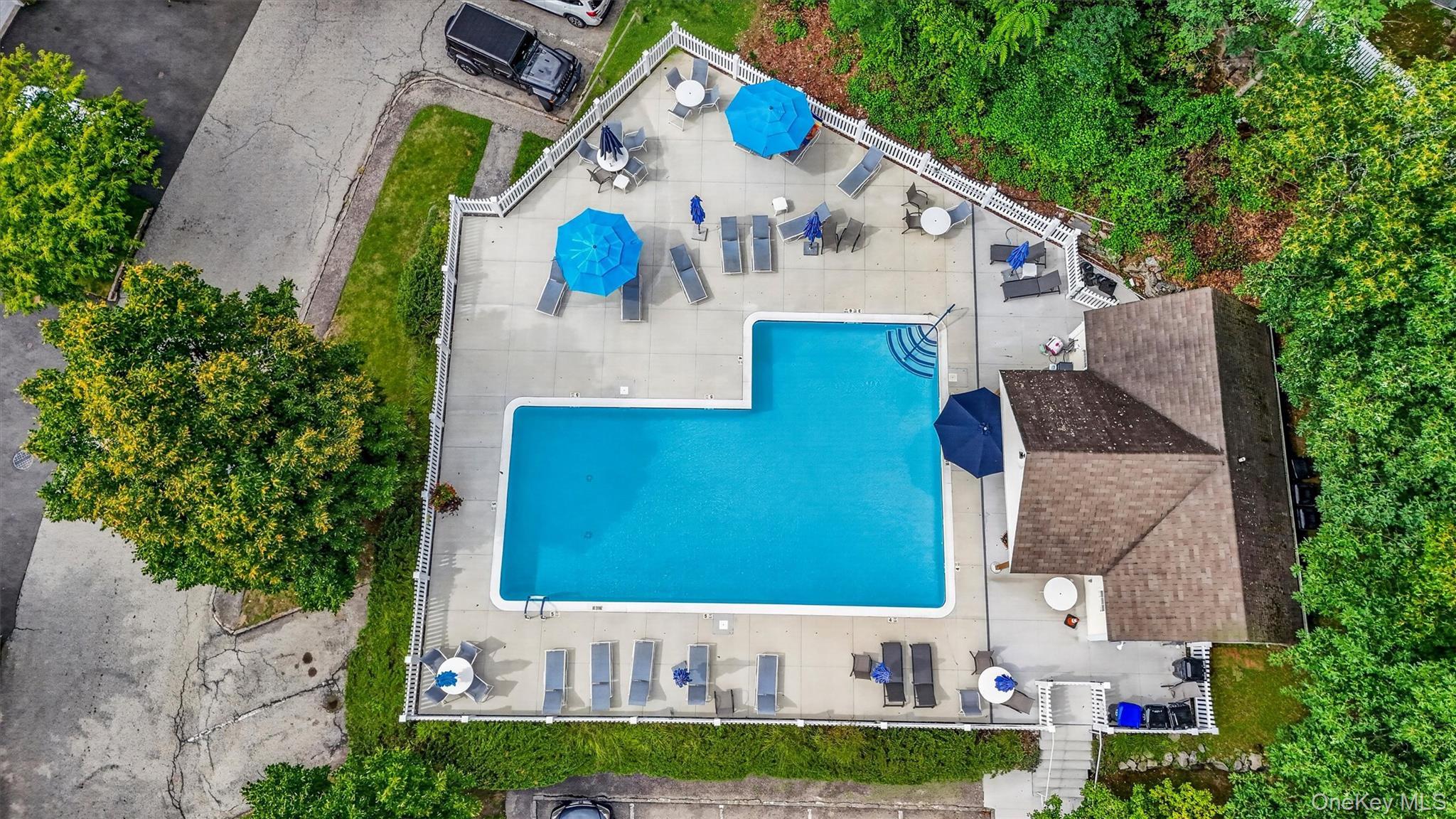 Single Family Watch Hill Drive  Westchester County, NY 10591, MLS-1040128-36