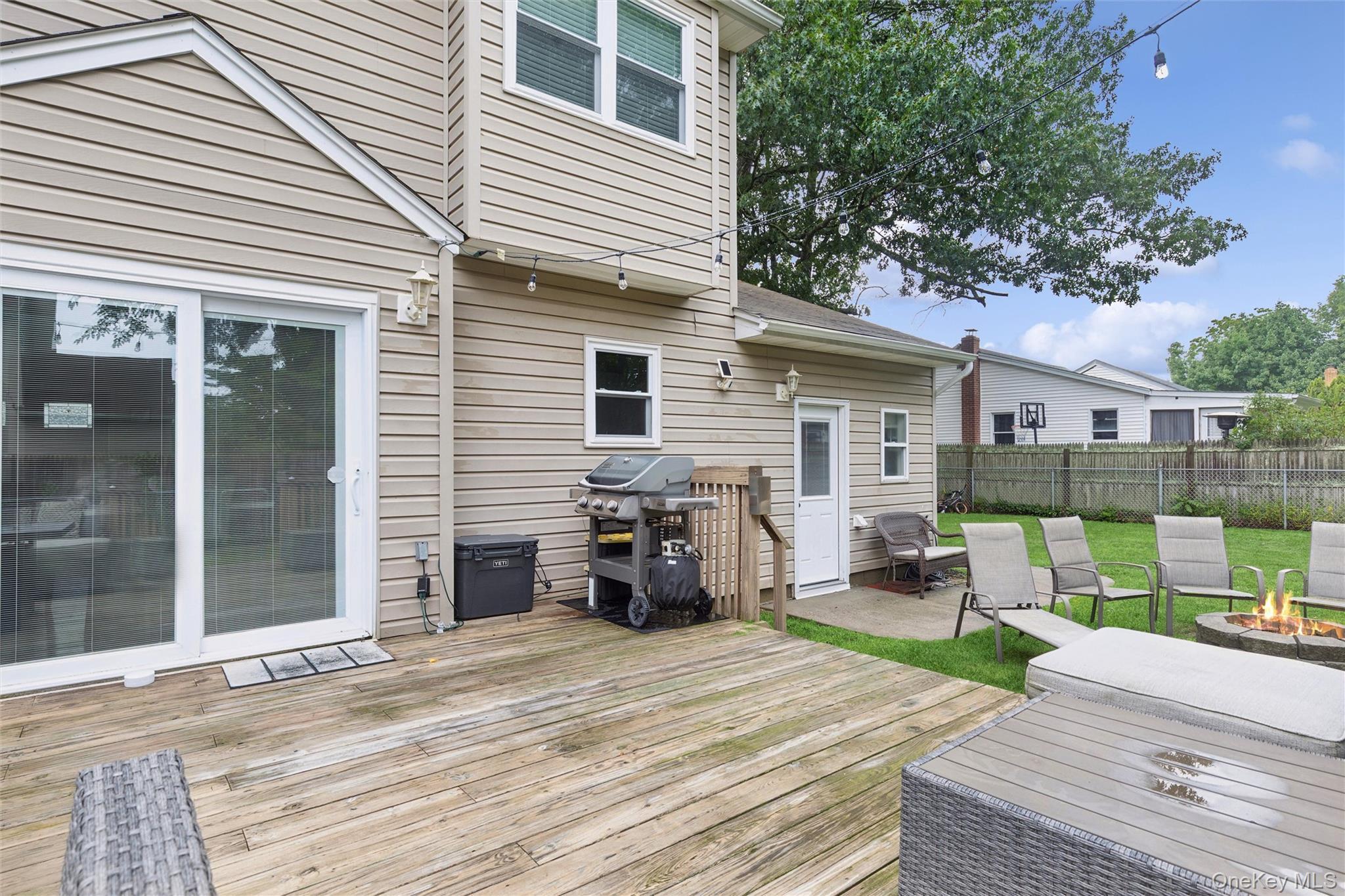 Single Family N Ocean Avenue Suffolk County, NY 11934, MLS-1040135-30