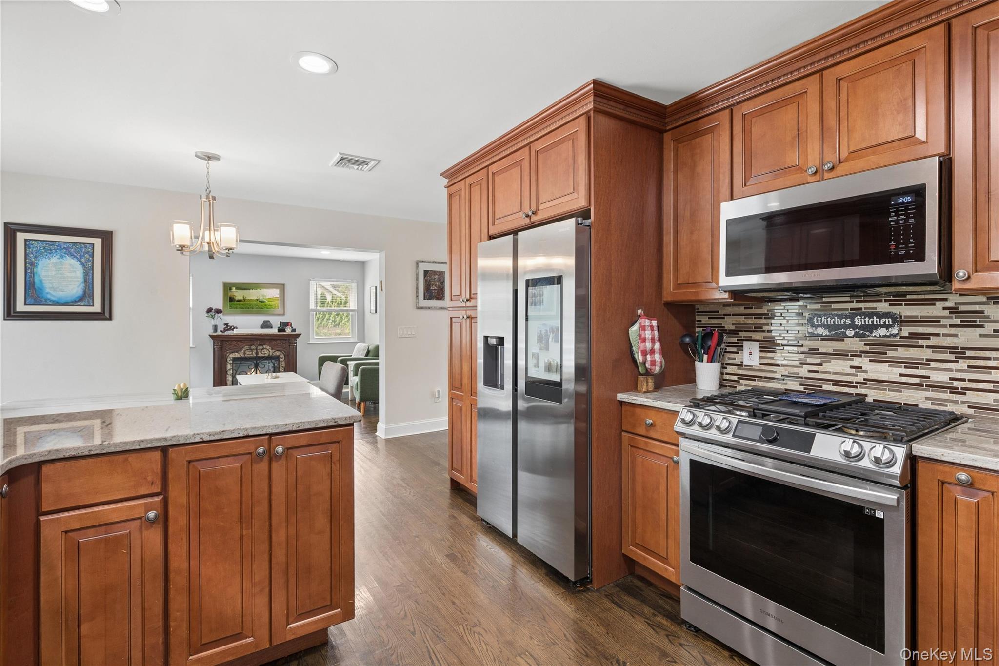 Single Family N Ocean Avenue Suffolk County, NY 11934, MLS-1040135-8