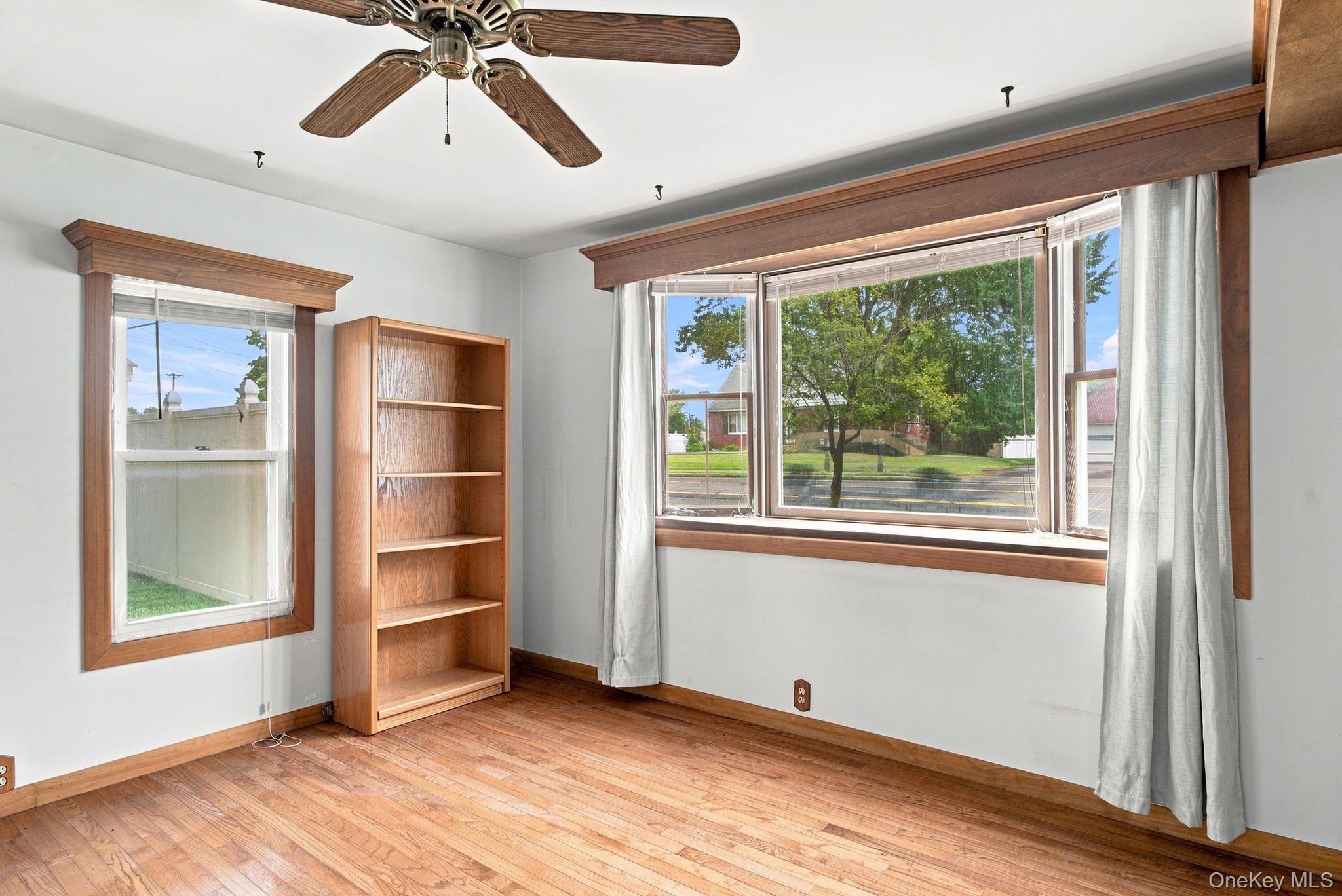 Single Family Broadway  Ulster County, NY 12487, MLS-1040145-10
