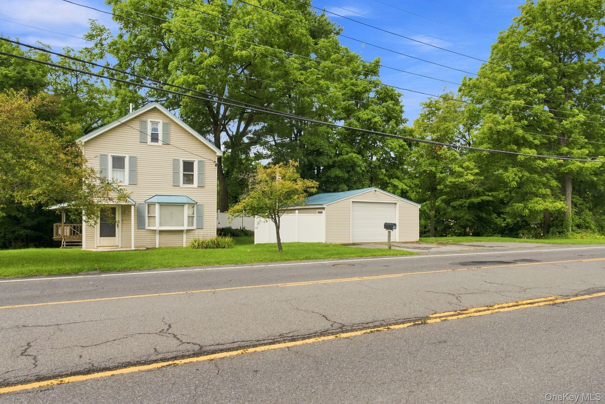 Single Family Broadway  Ulster County, NY 12487, MLS-1040145-2