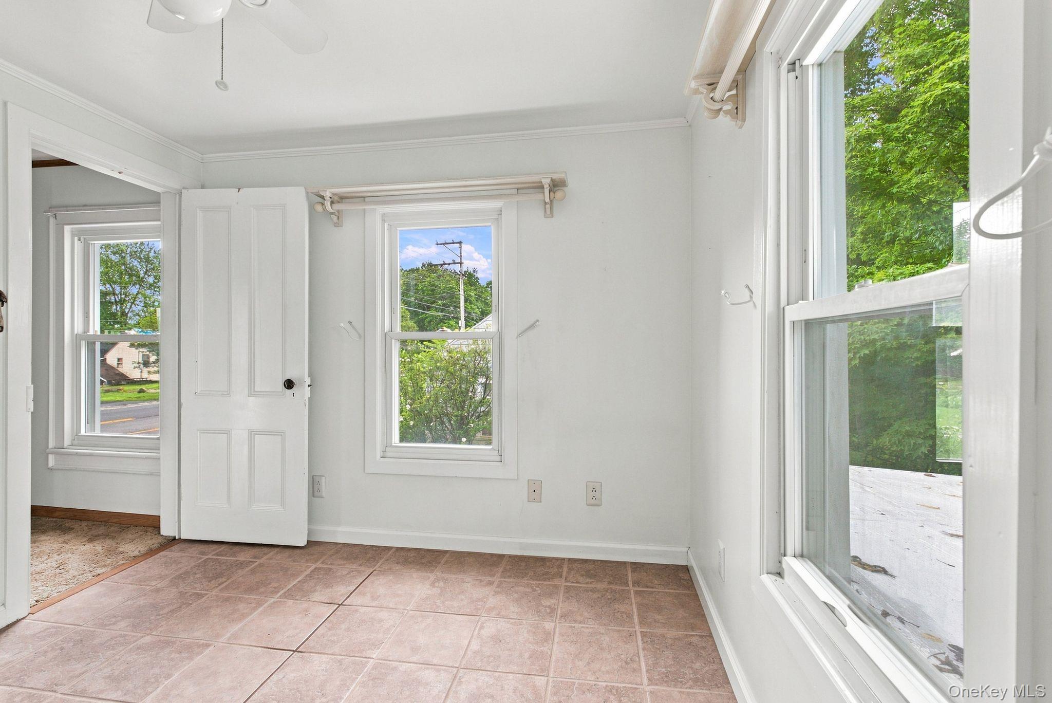 Single Family Broadway  Ulster County, NY 12487, MLS-1040145-25