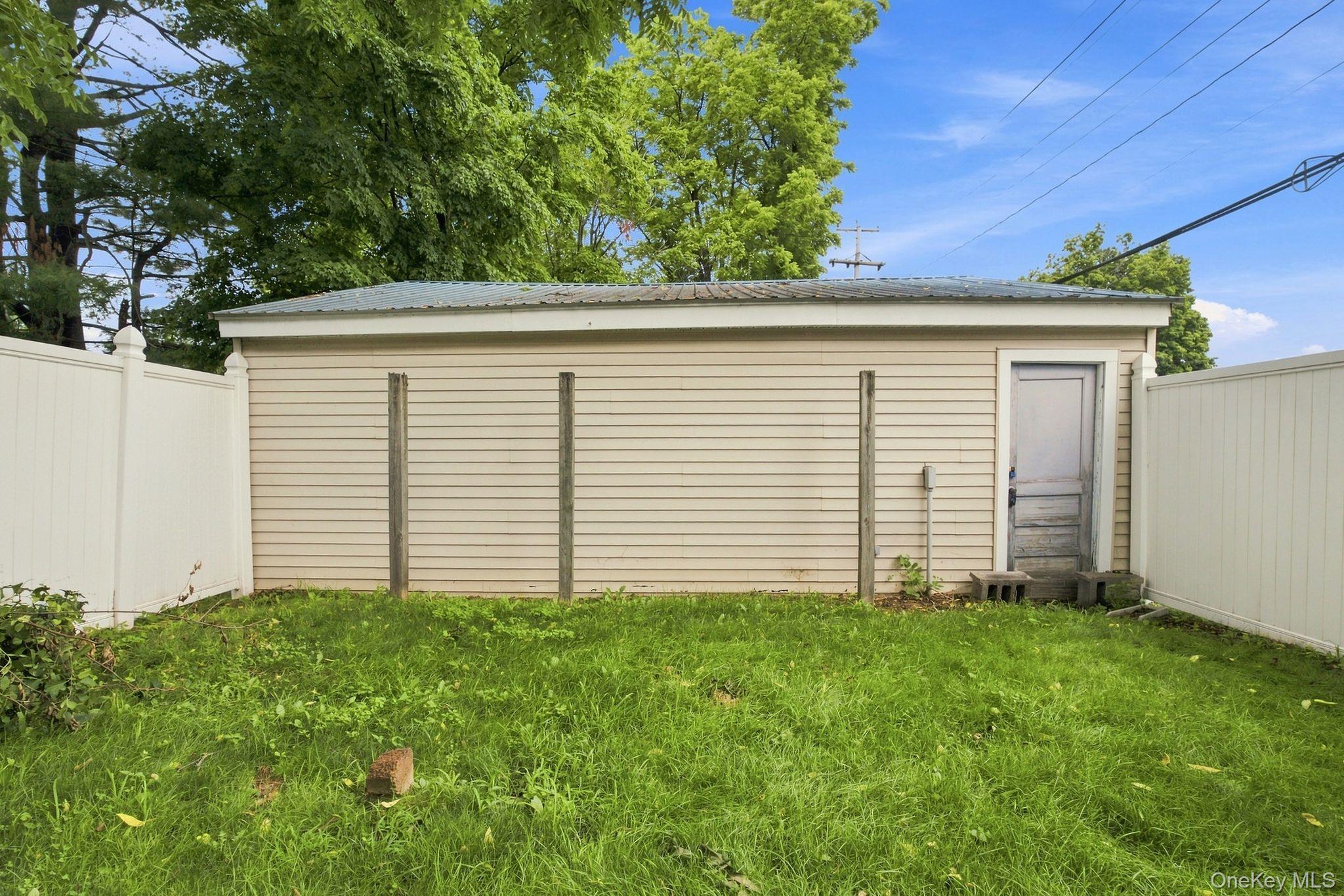 Single Family Broadway  Ulster County, NY 12487, MLS-1040145-36