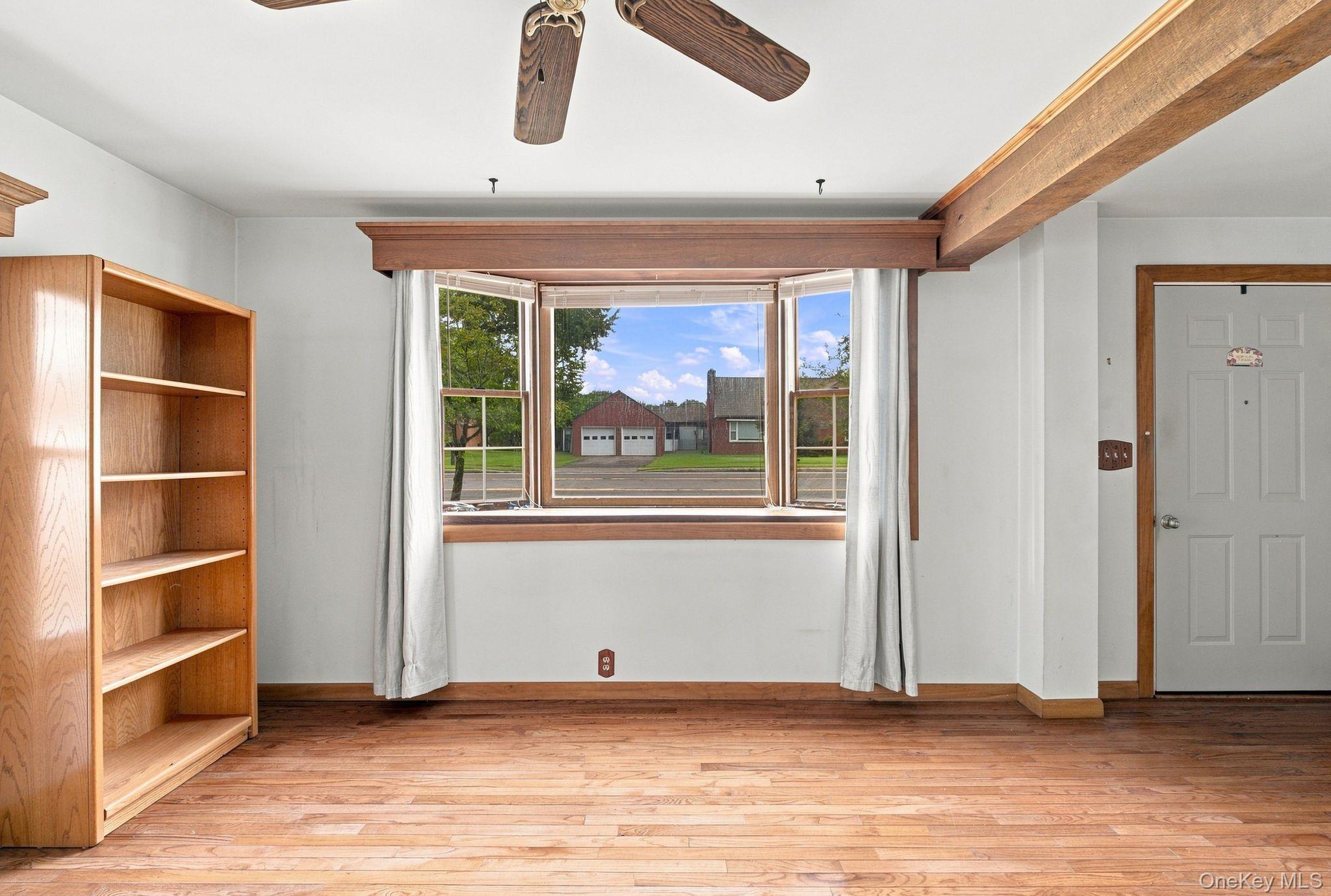 Single Family Broadway  Ulster County, NY 12487, MLS-1040145-9