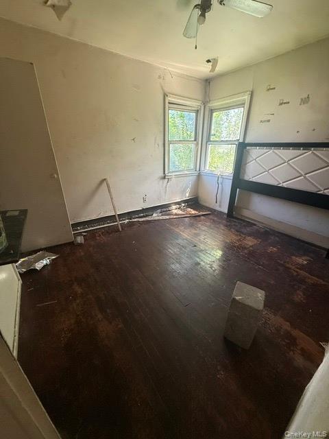 Single Family E Booker Avenue  Suffolk County, NY 11798, MLS-1040170-4