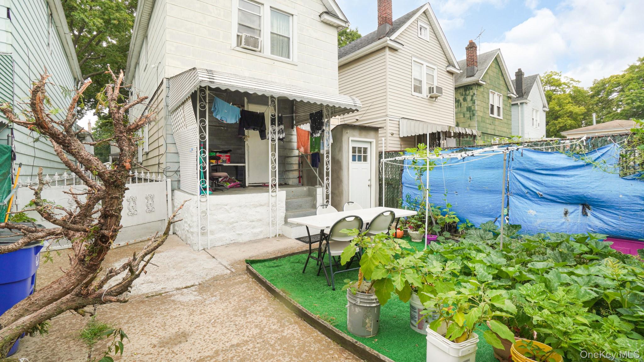 Single Family 146th Street  Queens, NY 11436, MLS-1040179-2