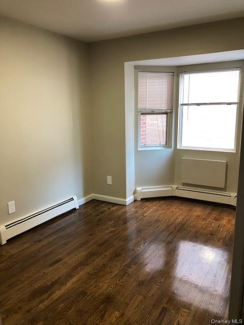 Single Family 31 Drive Queens, NY 11354, MLS-1040186-6