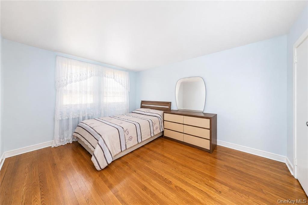 Single Family Avenue U  Brooklyn, NY 11234, MLS-1040192-14