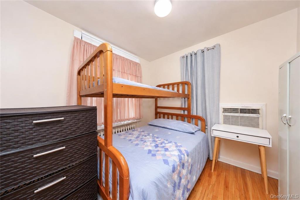 Single Family Avenue U  Brooklyn, NY 11234, MLS-1040192-18