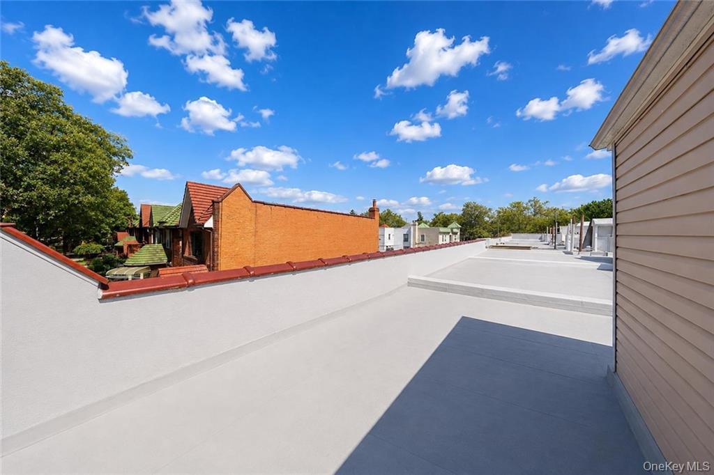 Single Family Avenue U  Brooklyn, NY 11234, MLS-1040192-4