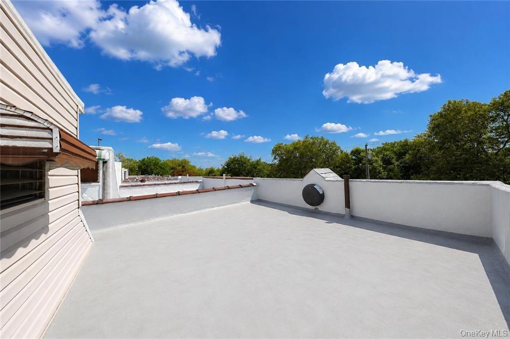 Single Family Avenue U  Brooklyn, NY 11234, MLS-1040192-5