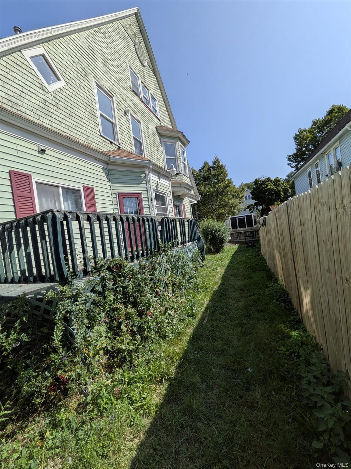 Single Family South Park Avenue Out Of Area, NY 14220, MLS-1040203-6