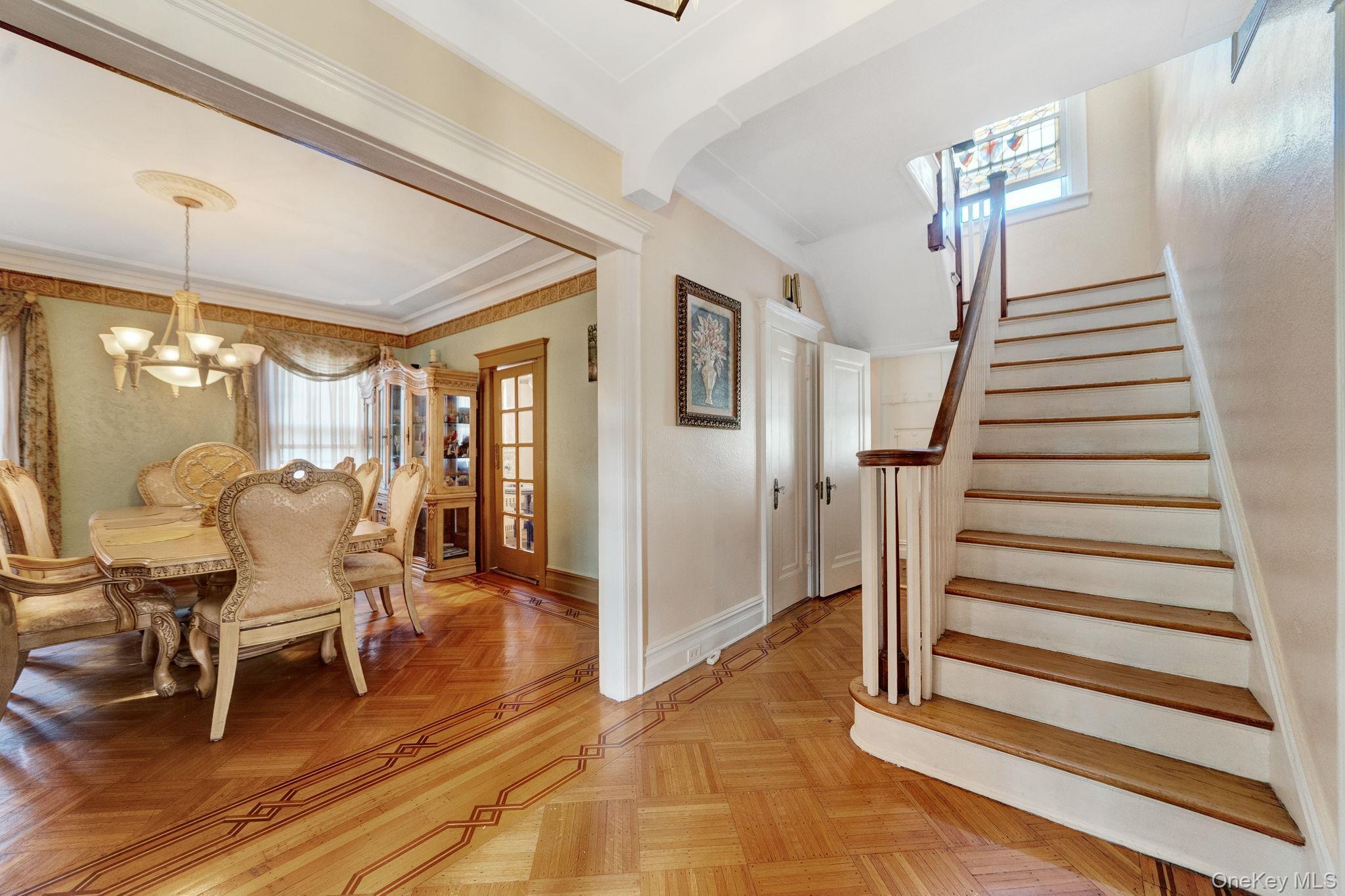 Single Family 195th Street Queens, NY 11423, MLS-1040205-21