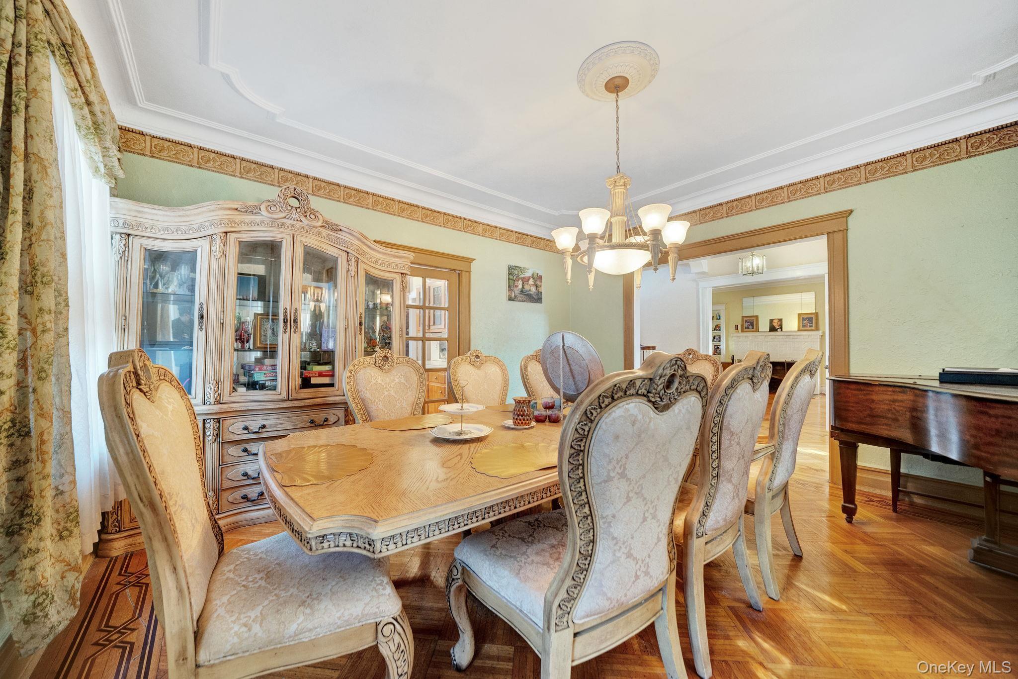 Single Family 195th Street Queens, NY 11423, MLS-1040205-25
