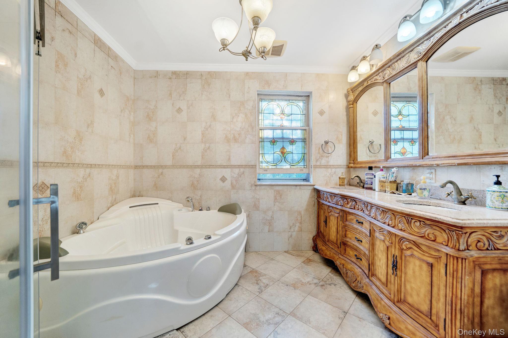 Single Family 195th Street Queens, NY 11423, MLS-1040205-37