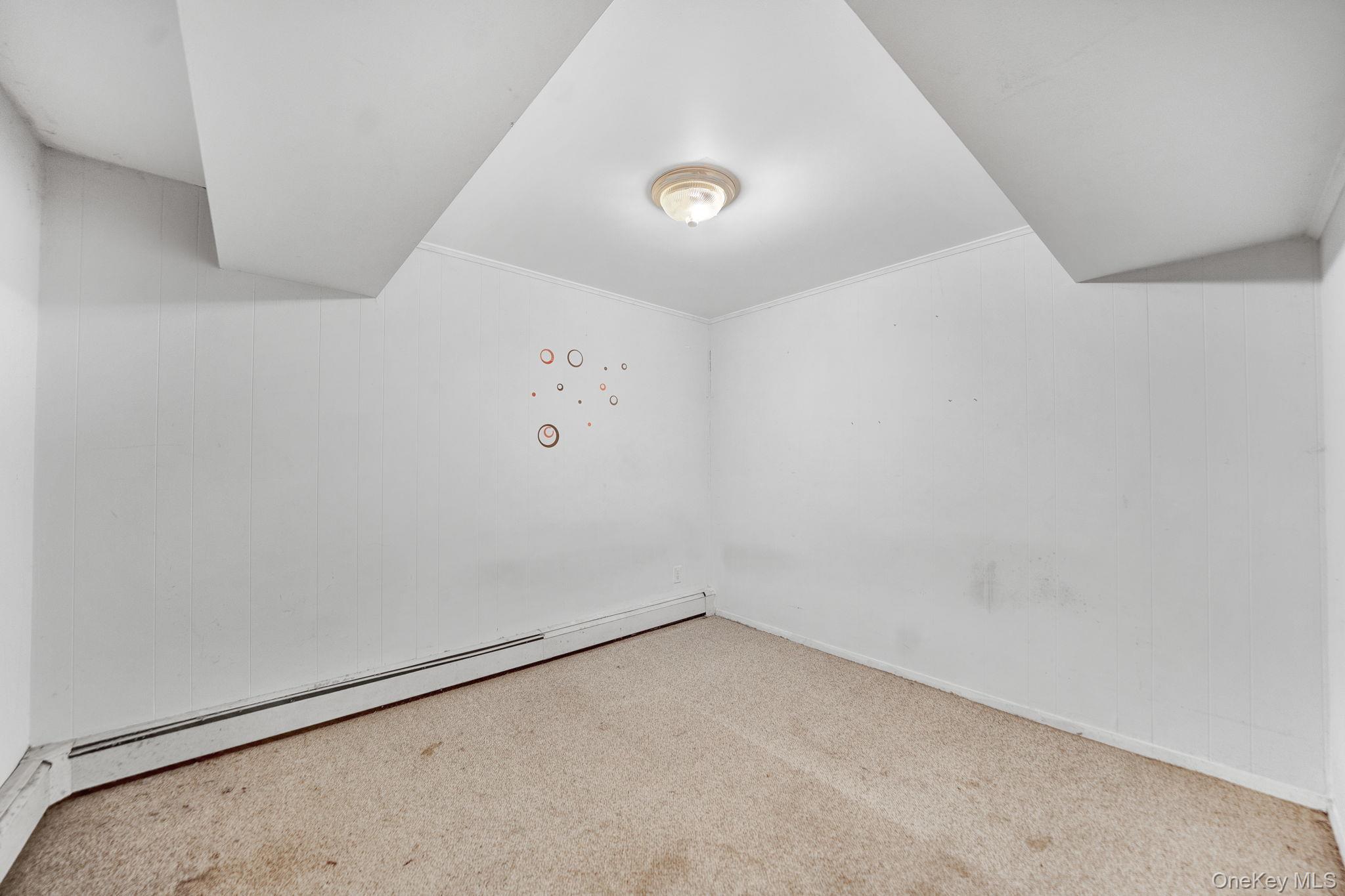 Single Family 195th Street Queens, NY 11423, MLS-1040205-39