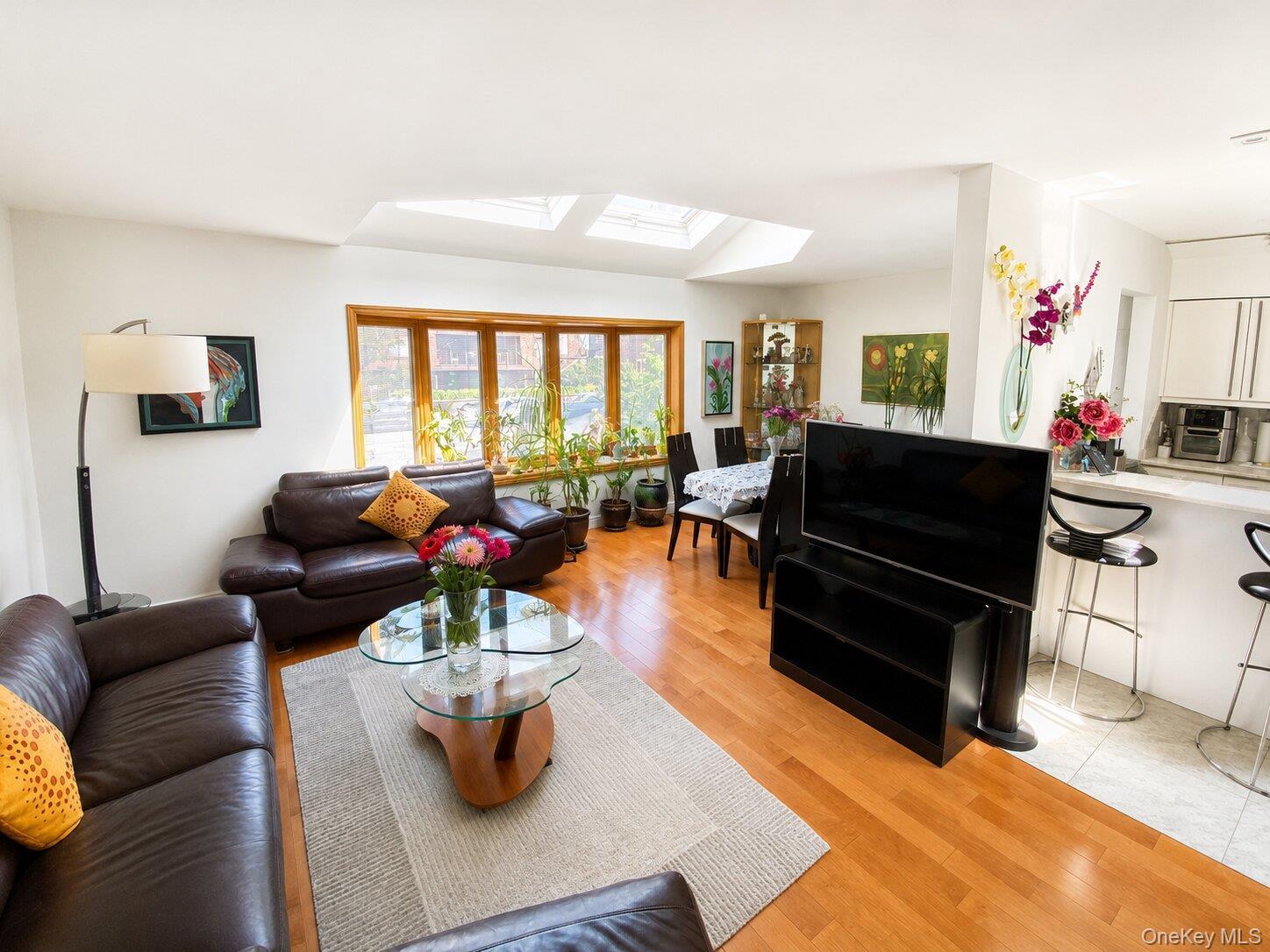 Single Family 26th Avenue Queens, NY 11360, MLS-1040210-3