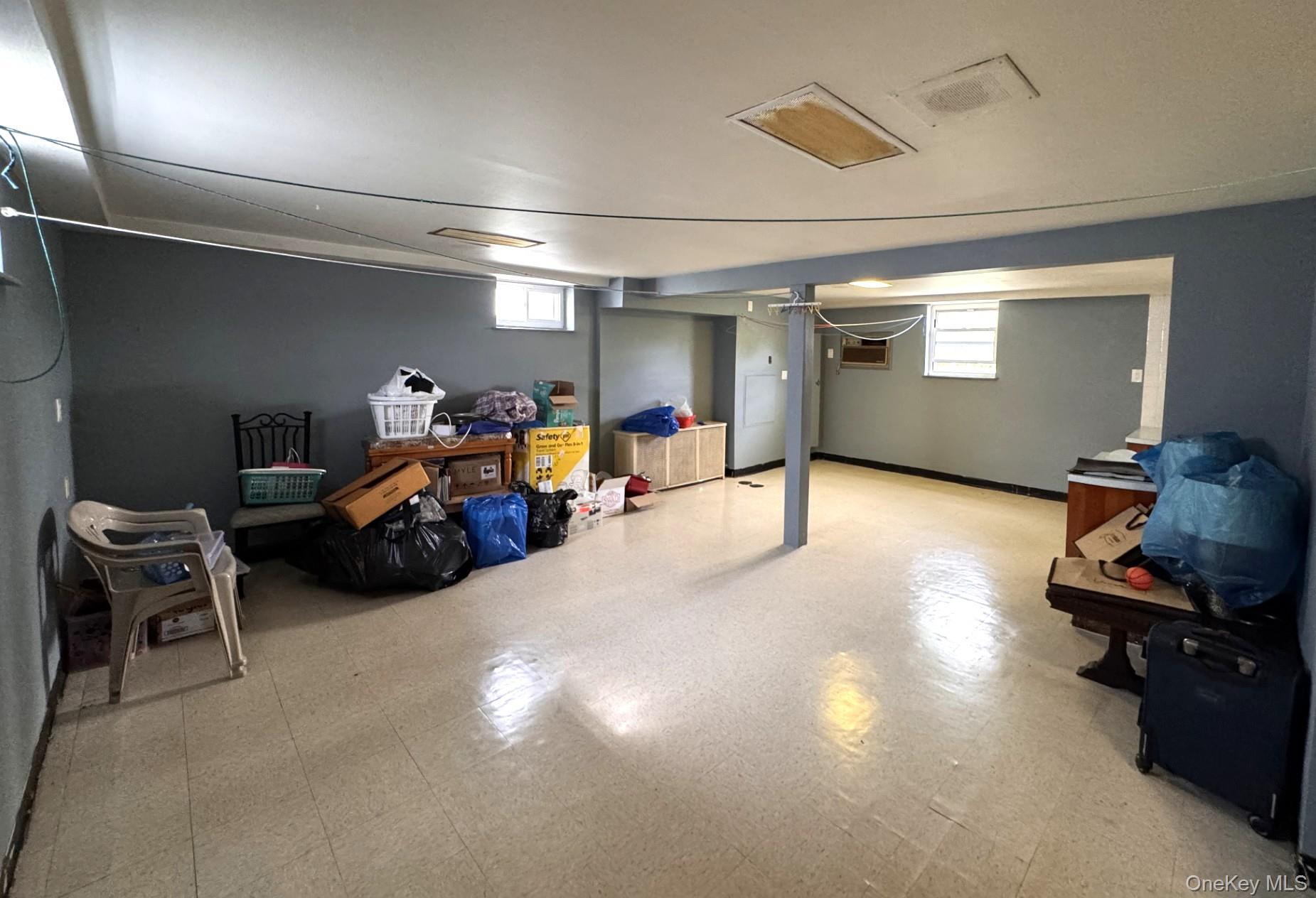 Single Family Canfield Avenue Westchester County, NY 10710, MLS-1040212-17