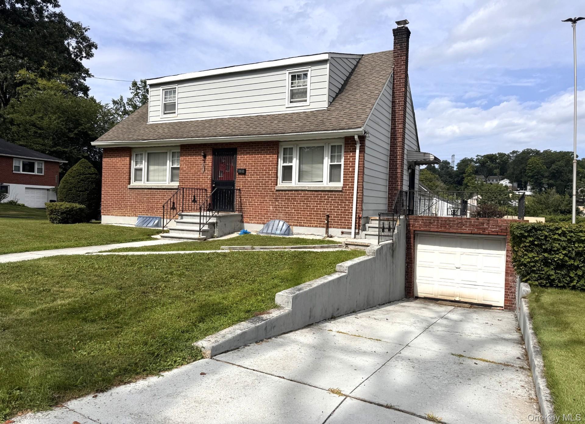 Single Family Canfield Avenue Westchester County, NY 10710, MLS-1040212-2