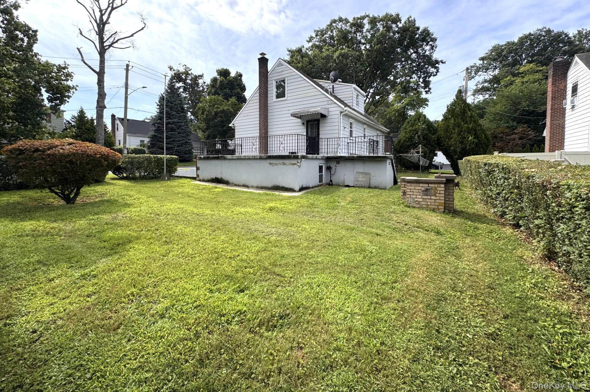 Single Family Canfield Avenue Westchester County, NY 10710, MLS-1040212-24
