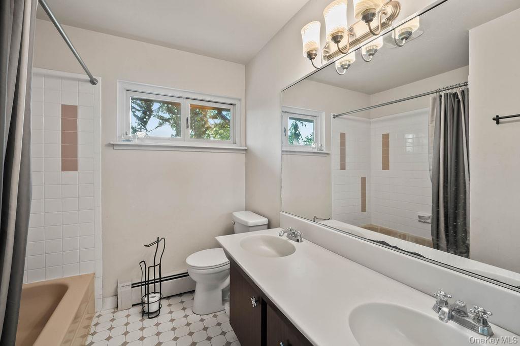 Single Family Waters Edge  Rockland County, NY 10920, MLS-1040227-11
