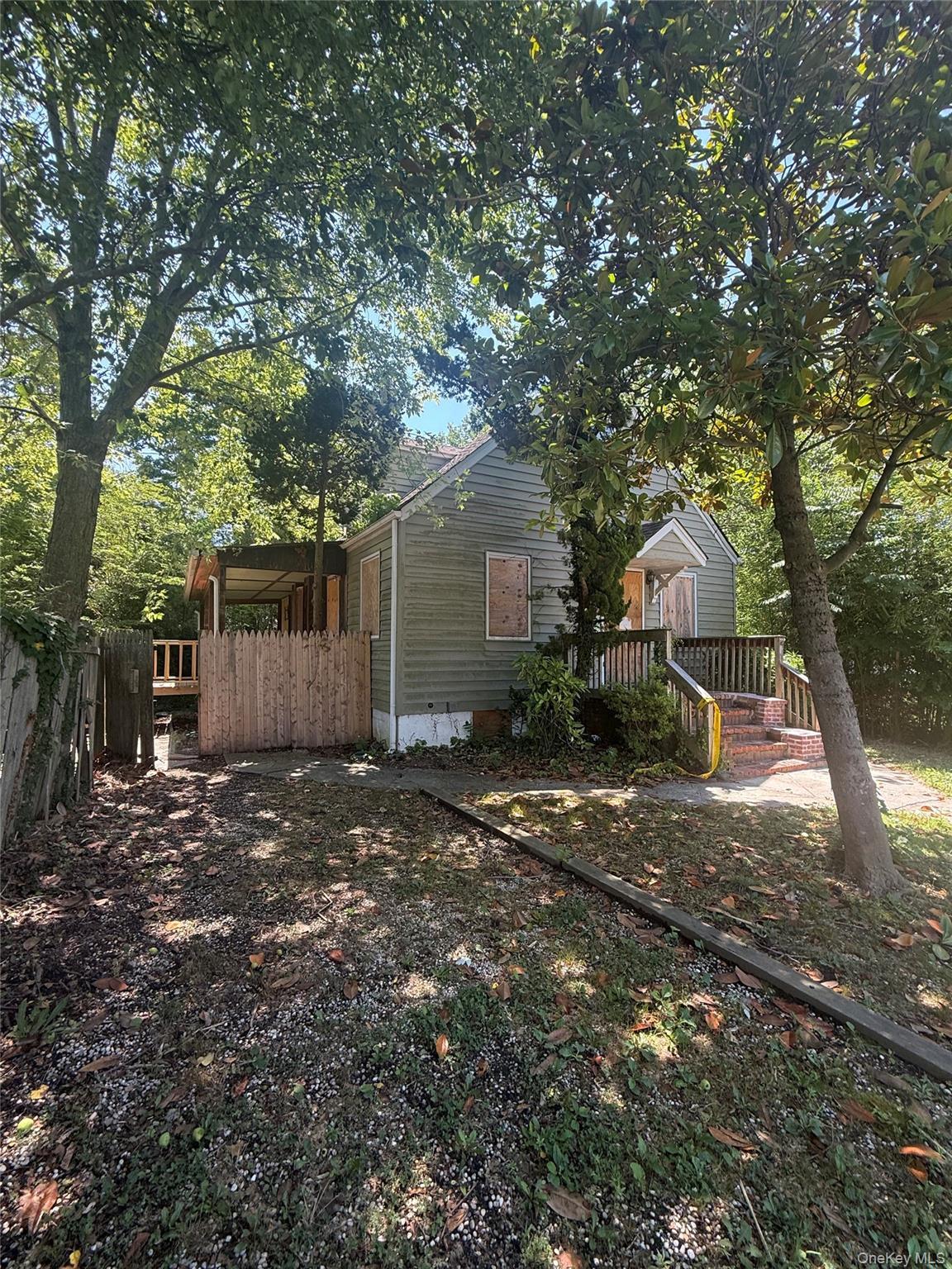 Single Family Clinton Avenue  Suffolk County, NY 11772, MLS-1040235-5