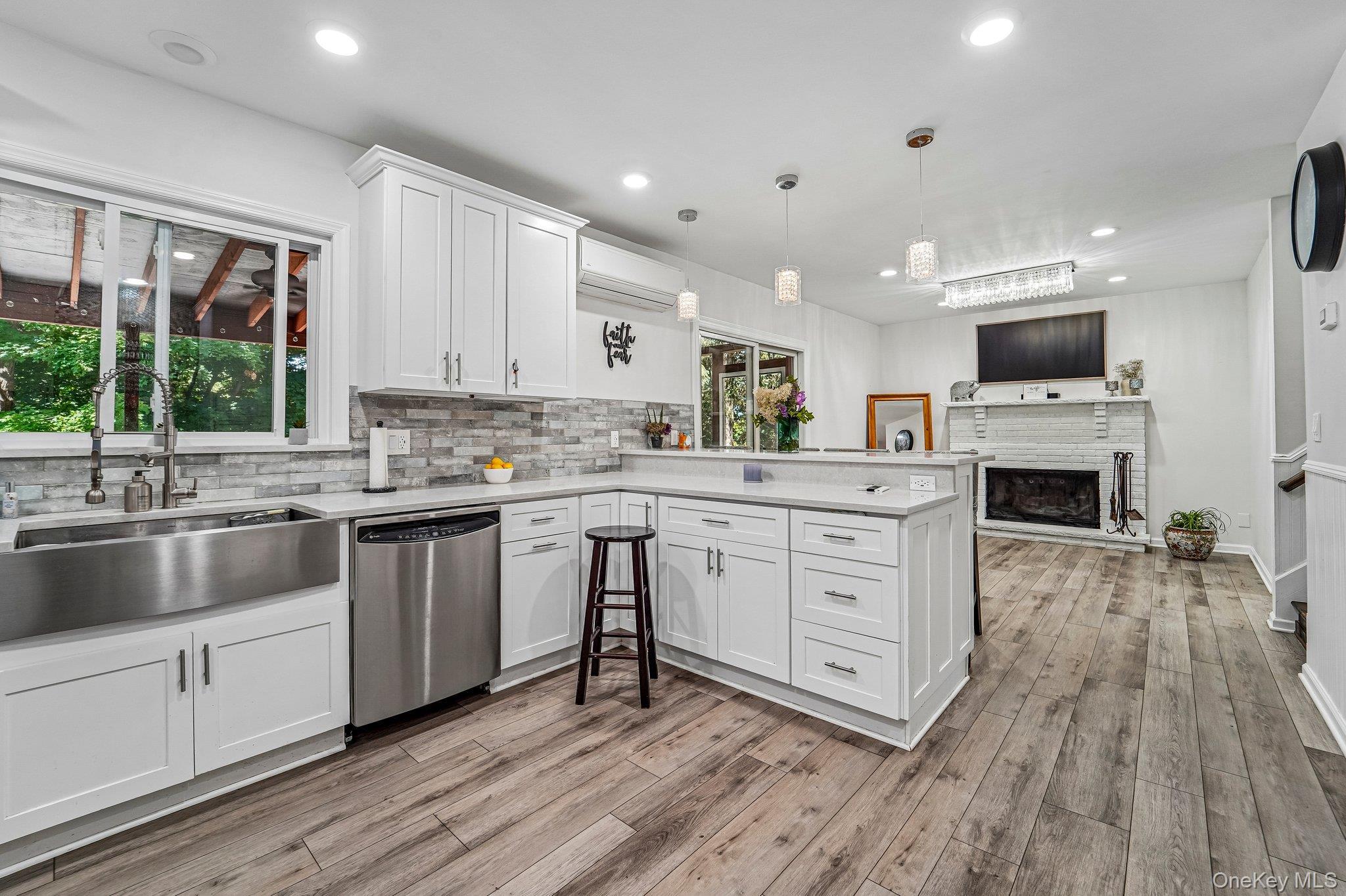Single Family Morgans Way Orange County, NY 10925, MLS-1040237-14