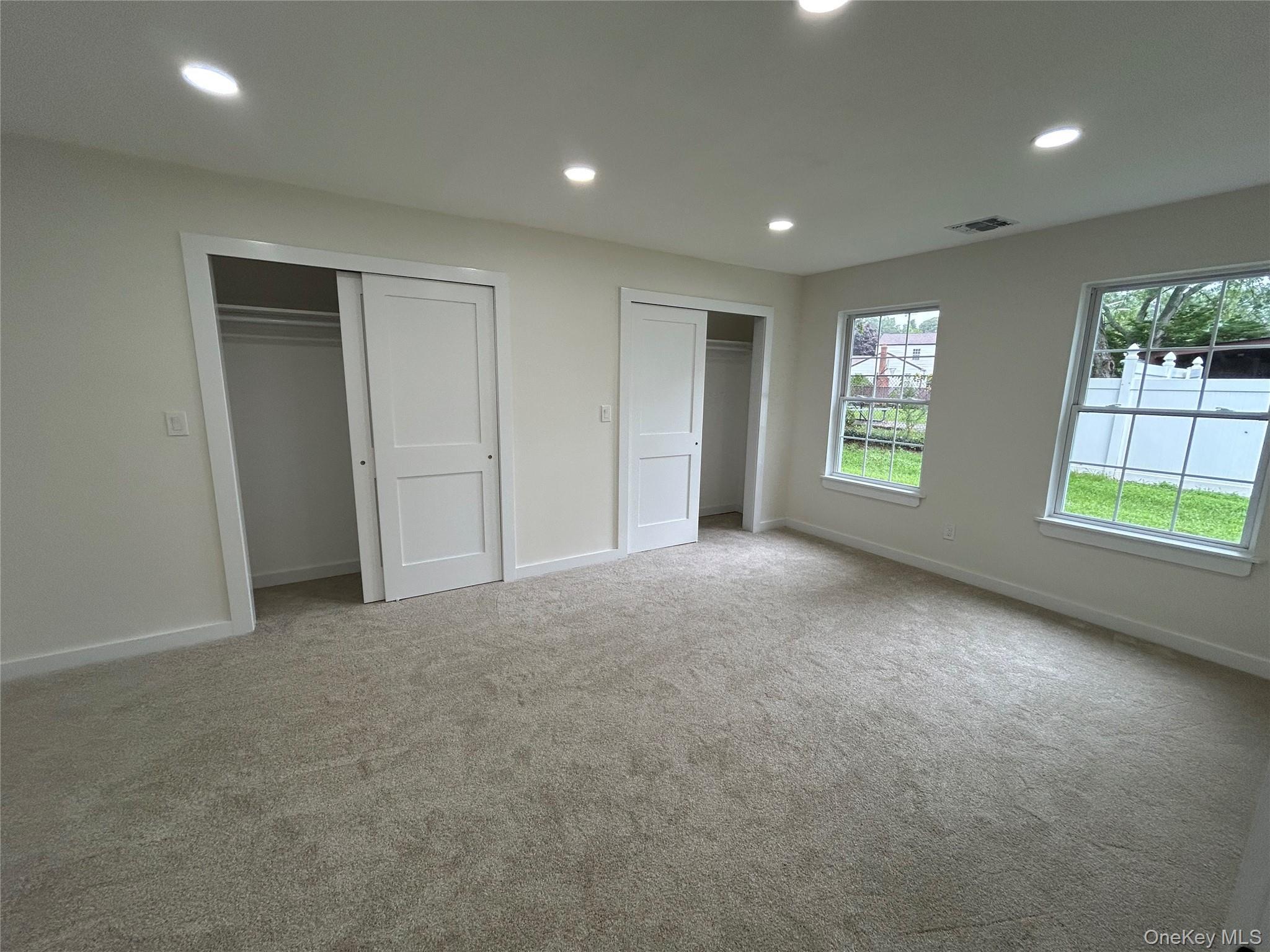 Single Family Orleans Green  Suffolk County, NY 11727, MLS-1040239-8