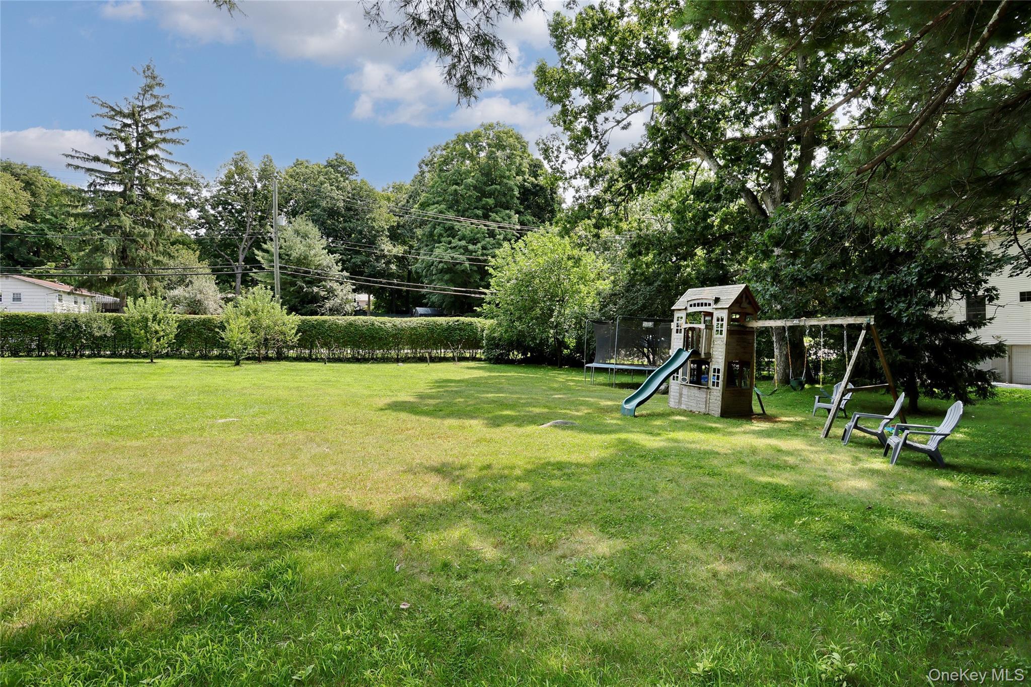 Single Family Stemmer Lane  Rockland County, NY 10901, MLS-1040242-23