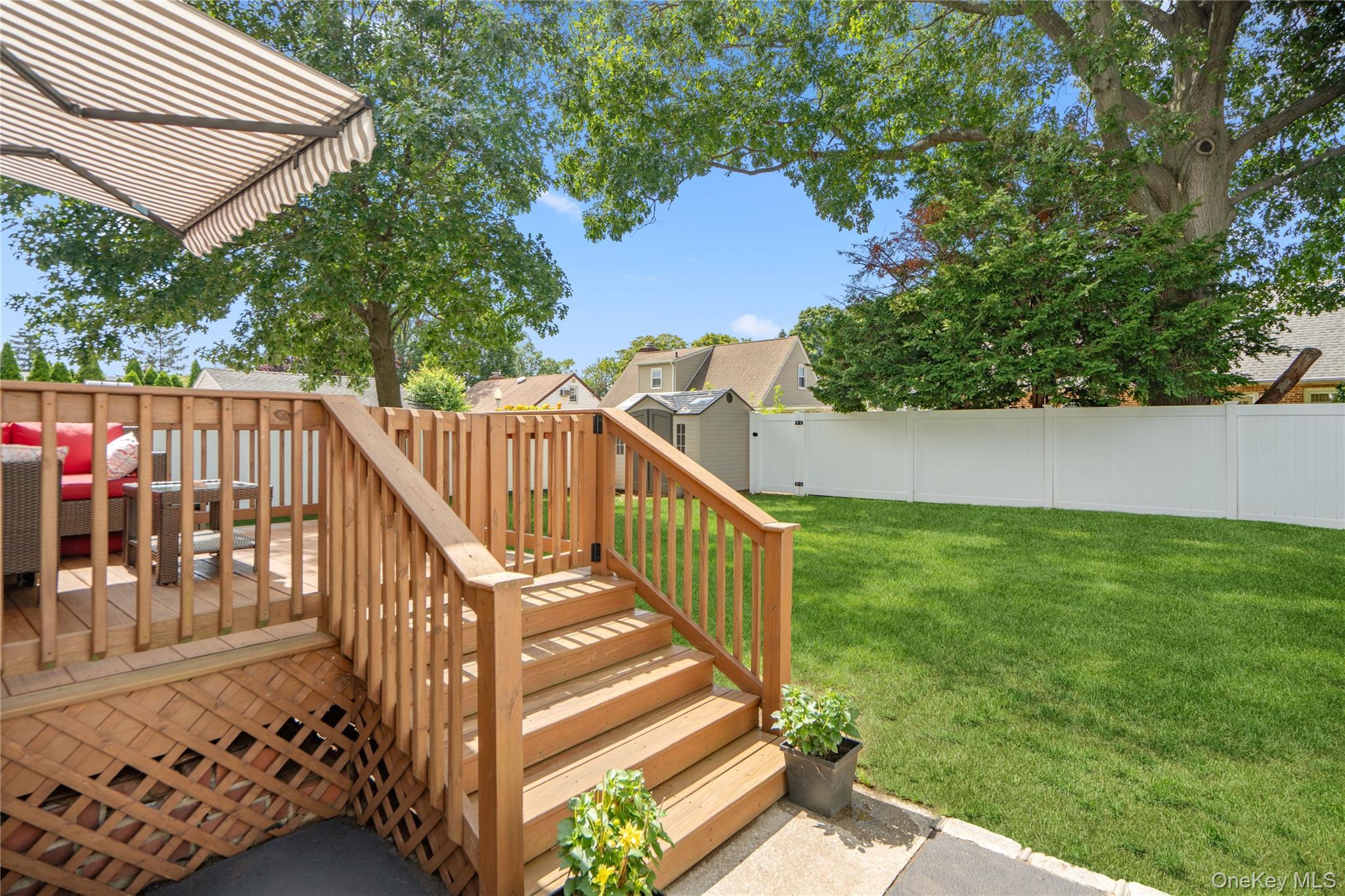 Single Family Alliance Street Nassau County, NY 11580, MLS-1040244-24