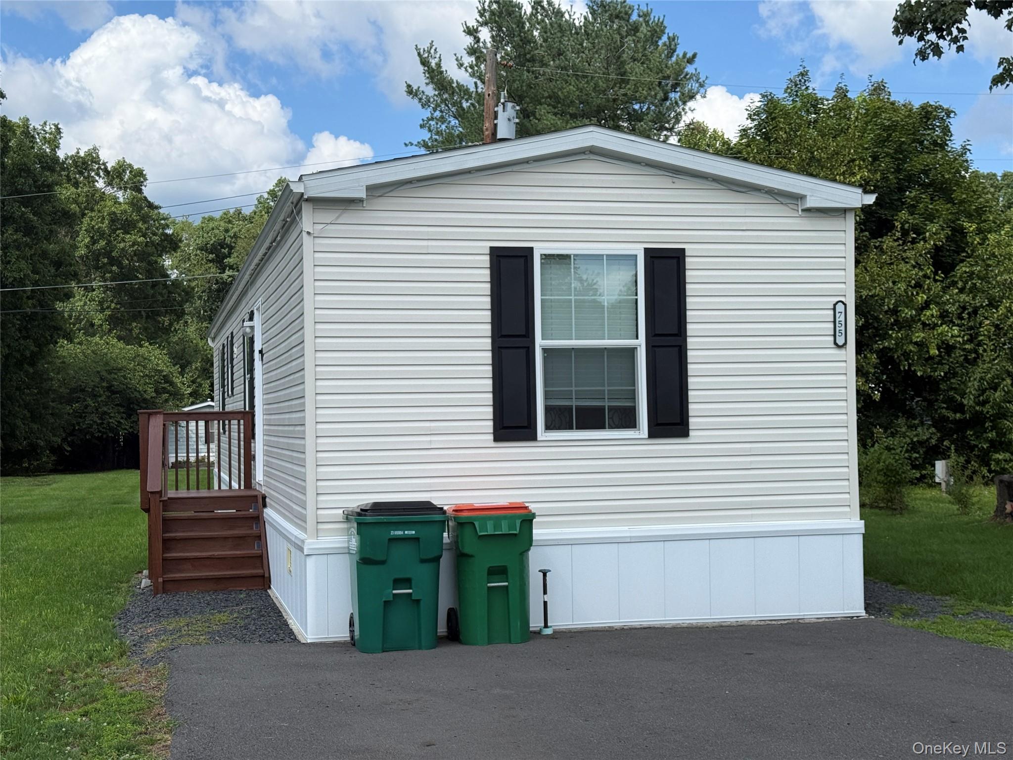 Single Family Tarrytown Lane Orange County, NY 12586, MLS-1040246-2