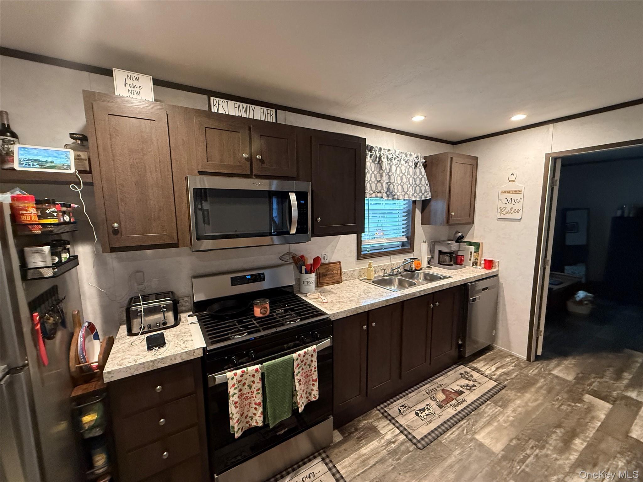 Single Family Tarrytown Lane Orange County, NY 12586, MLS-1040246-3