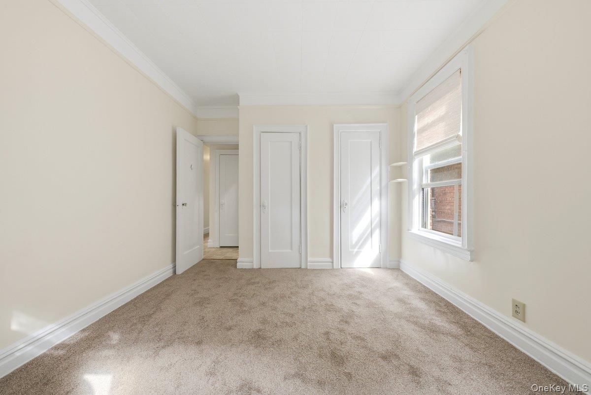 Single Family Greystone Avenue Bronx, NY 10463, MLS-1040247-15