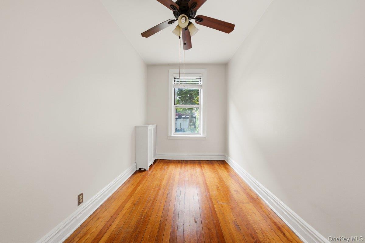 Single Family Greystone Avenue Bronx, NY 10463, MLS-1040247-37
