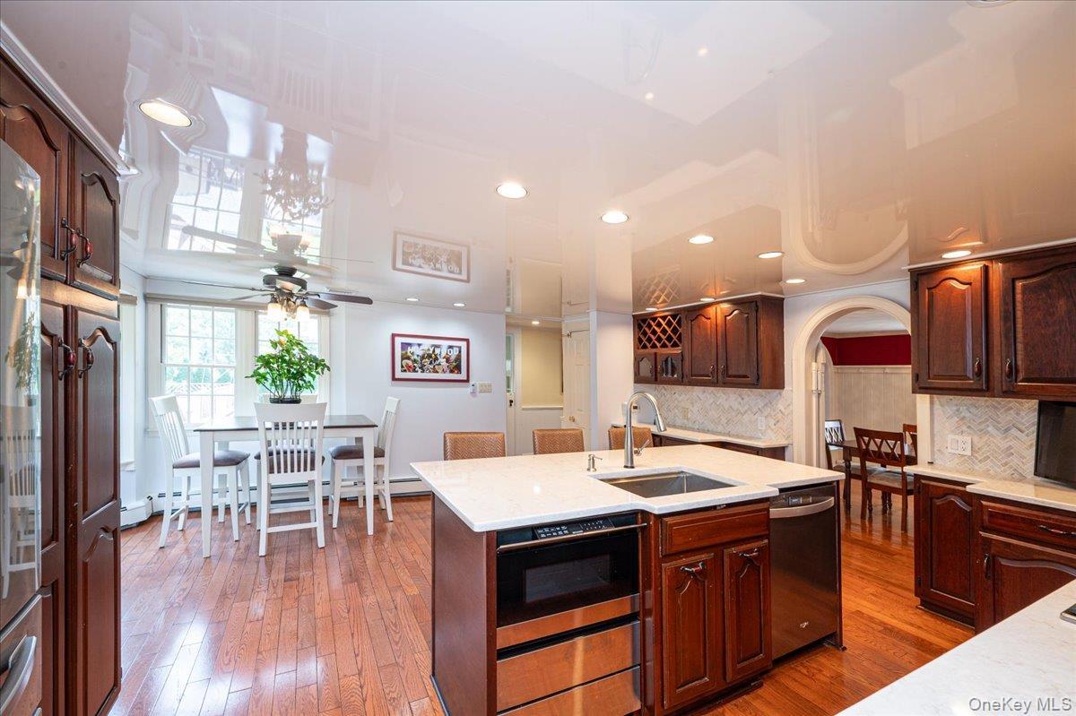Single Family Albemarle Road Nassau County, NY 11590, MLS-1040255-10
