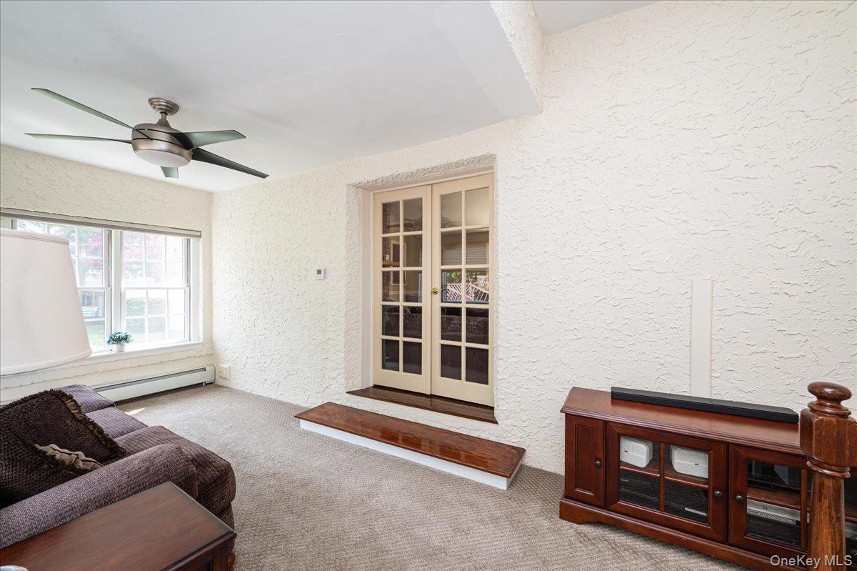 Single Family Albemarle Road Nassau County, NY 11590, MLS-1040255-15