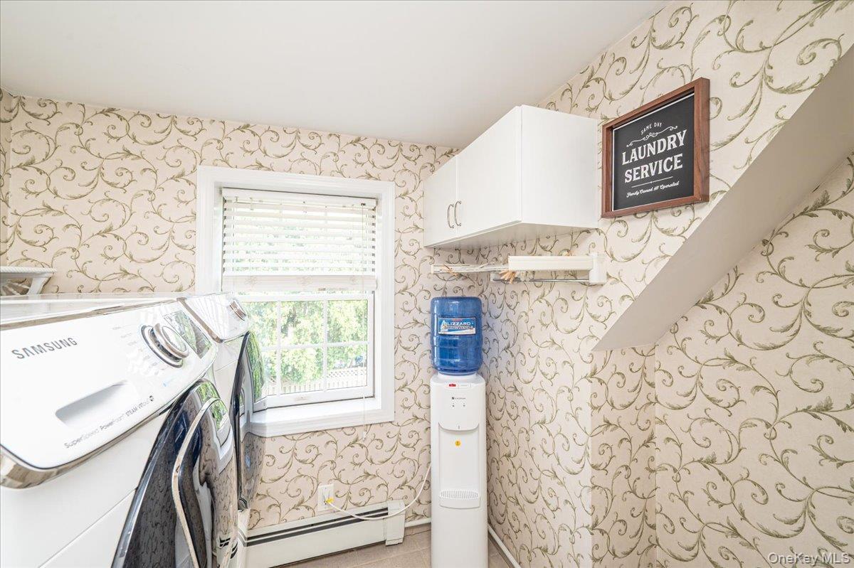 Single Family Albemarle Road Nassau County, NY 11590, MLS-1040255-26