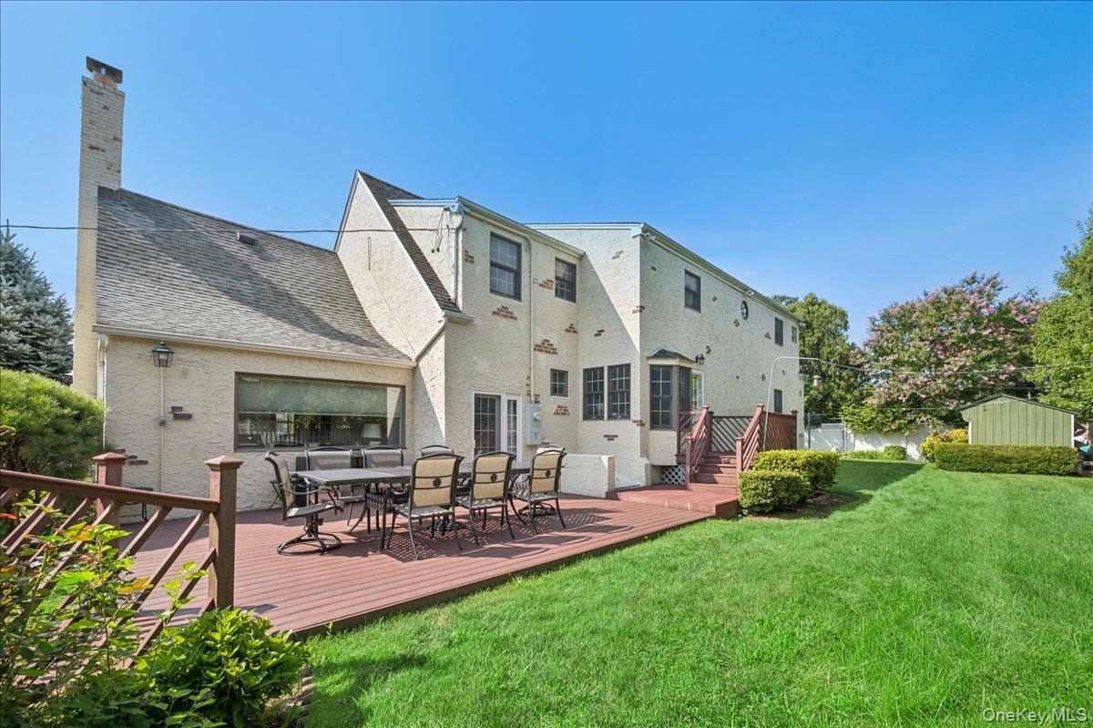Single Family Albemarle Road Nassau County, NY 11590, MLS-1040255-38