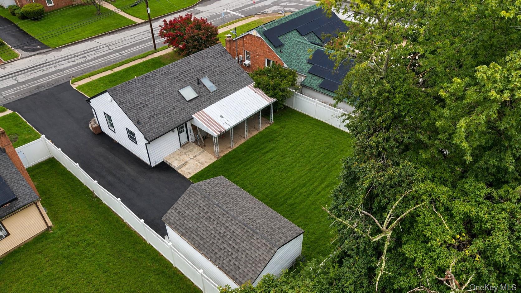 Single Family E Booker Avenue Suffolk County, NY 11798, MLS-1040269-4
