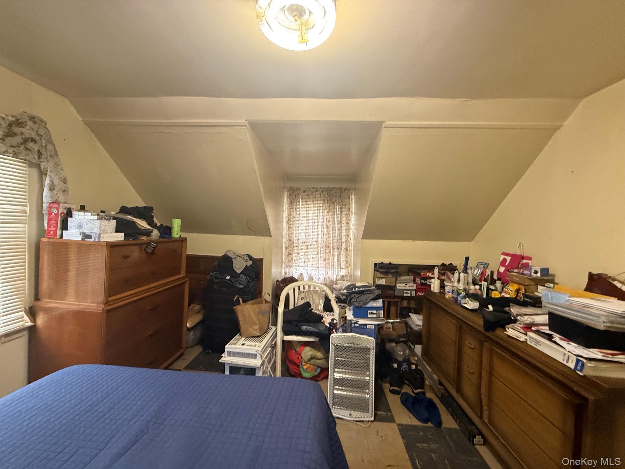 Single Family 220th Place Queens, NY 11413, MLS-1040272-10