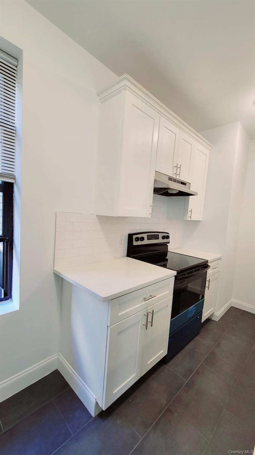 Apartment 39th Avenue Queens, NY 11377, MLS-1040275-6